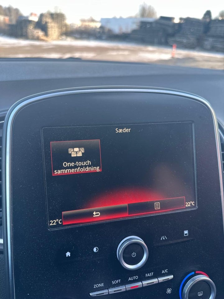 Renault Scenic IV 1,5 dCi 110 Intens EDC 5d