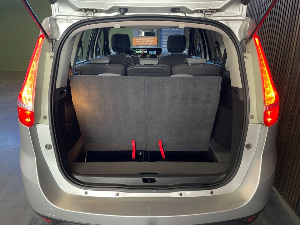 Renault Grand Scenic III 1,5 dCi 110 Dynamique 7prs 5d
