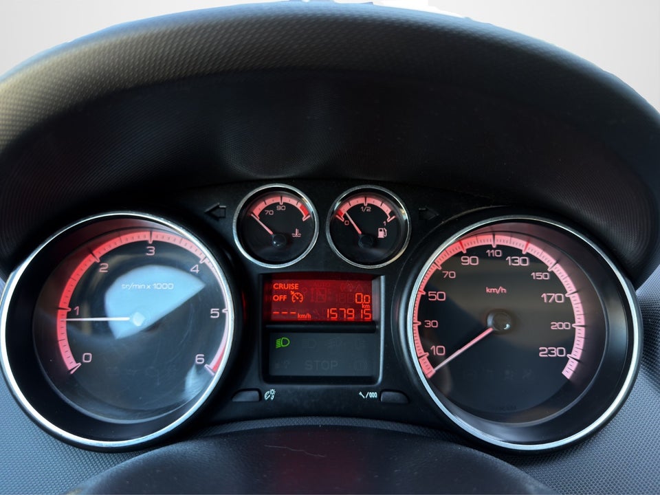 Peugeot 308 1,6 HDi 92 Access 5d