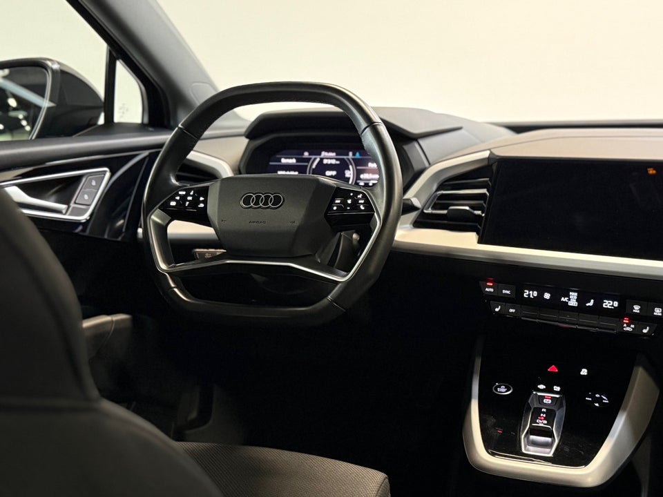Audi Q4 e-tron 40 Advanced 5d