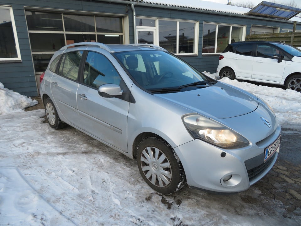 Renault Clio III 1,5 dCi 75 Avantage Sport Tourer 5d