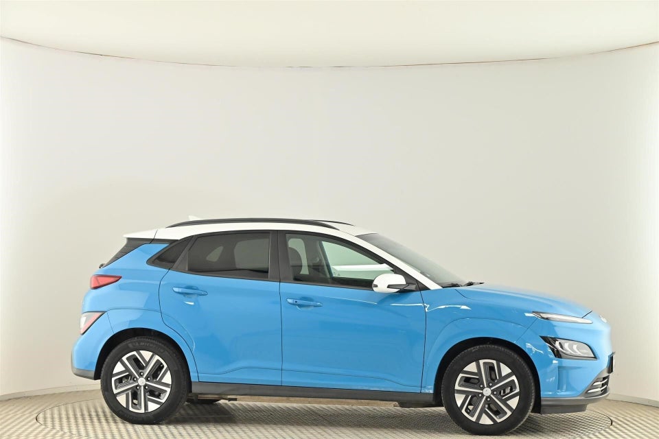 Hyundai Kona 39 EV Essential 5d