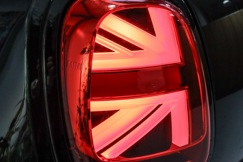 MINI Cooper SE Maximise 3d