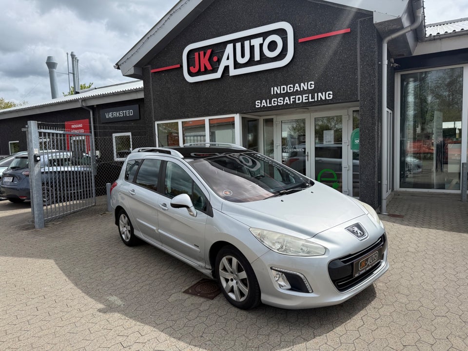 Peugeot 308 1,6 e-HDi 112 Sportium SW 5d
