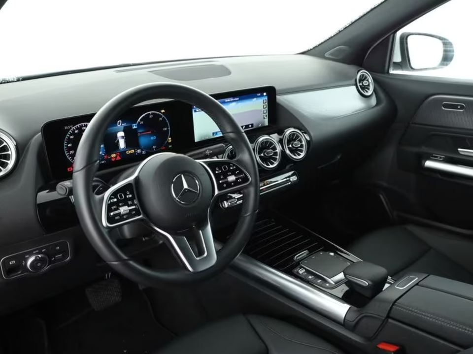 Mercedes EQA250 Progressive 5d