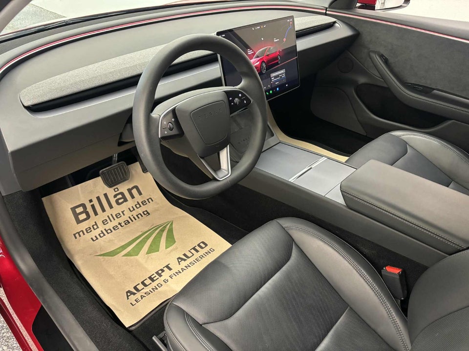 Tesla Model 3 Long Range AWD 4d