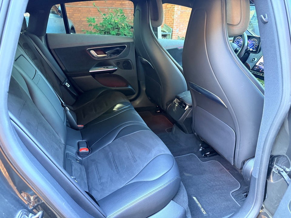 Mercedes EQE350+ AMG Line 4d