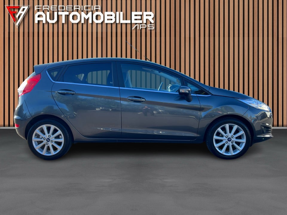 Ford Fiesta 1,0 EcoBoost Titanium 5d