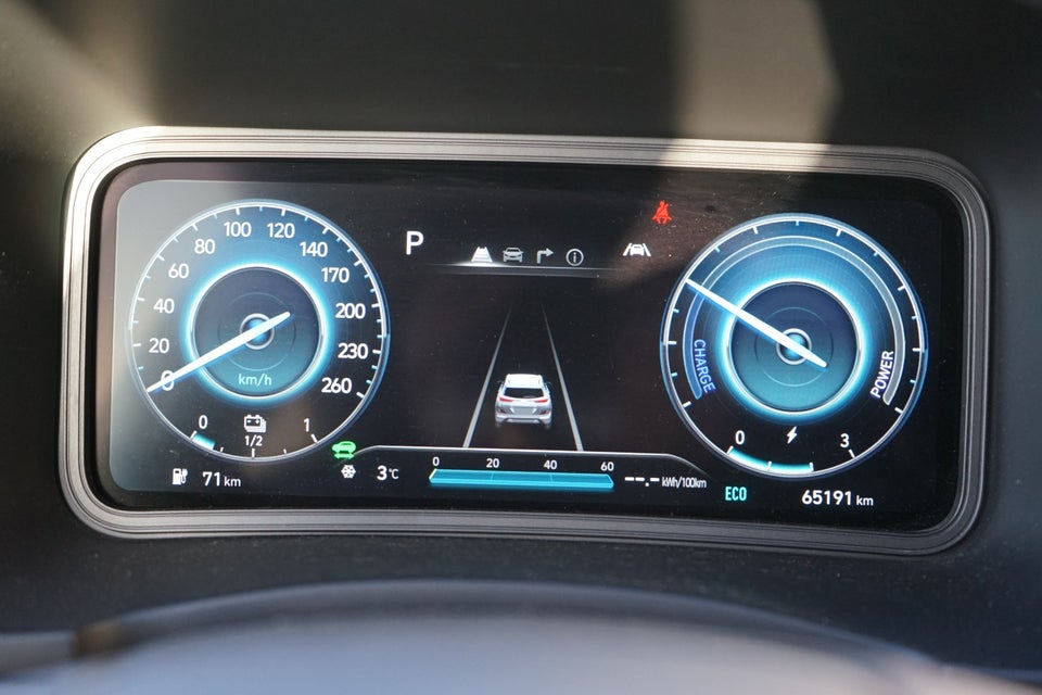 Hyundai Kona 64 EV Advanced Van 5d