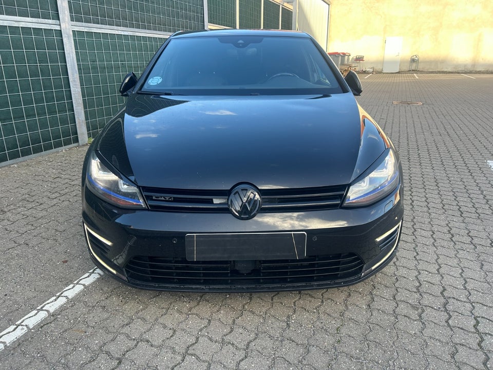 VW Golf VII 1,4 GTE DSG 5d