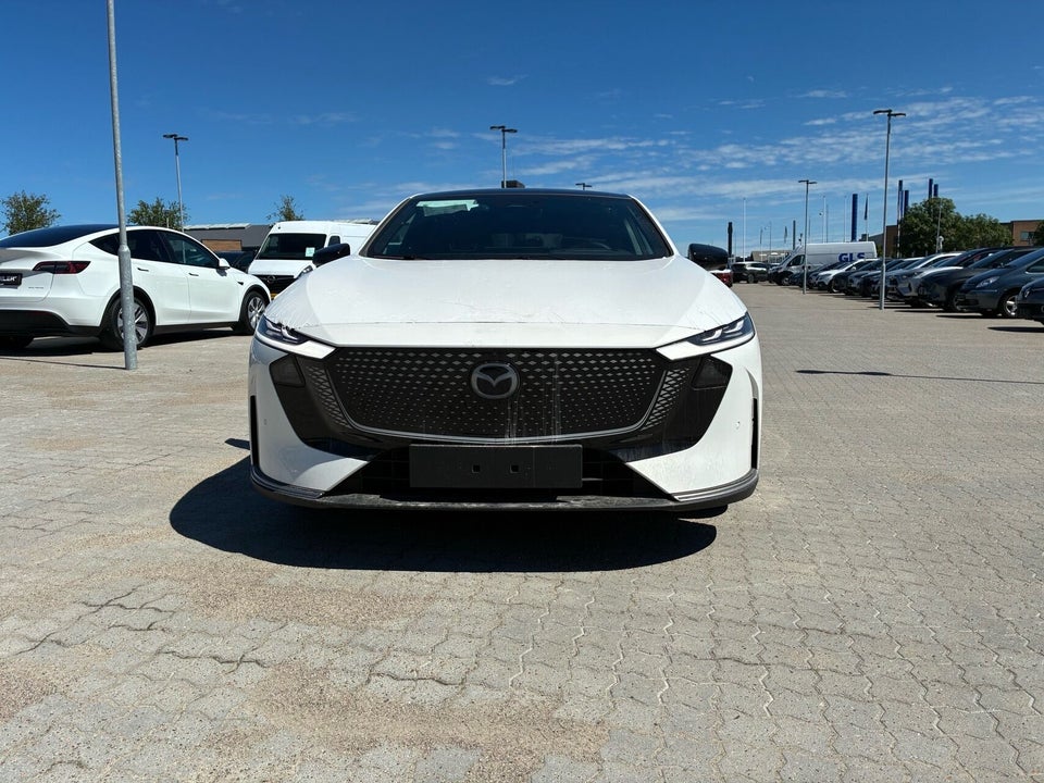 Mazda 6e Takumi 5d