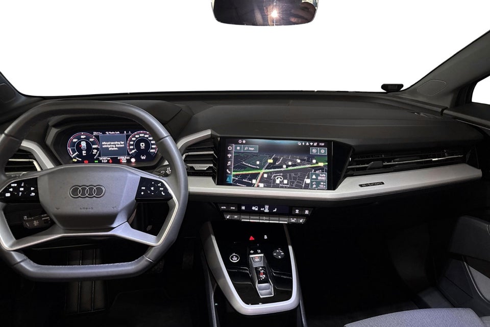 Audi Q4 e-tron 45 Progress 5d