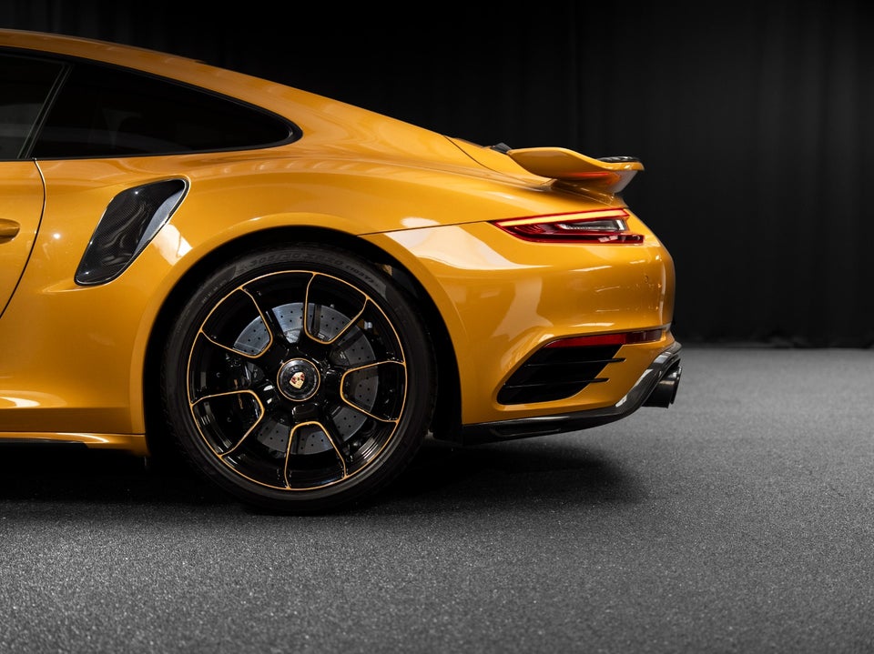 Porsche 911 Turbo S 3,8 Coupé Exclusive PDK 2d