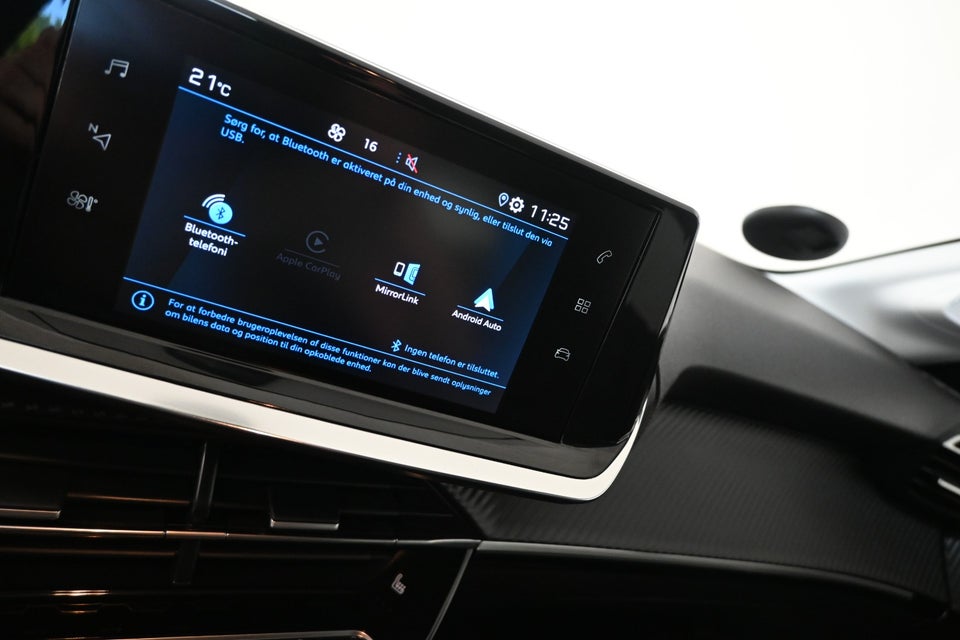 Peugeot 208 1,2 PureTech 100 Platin Pack 5d