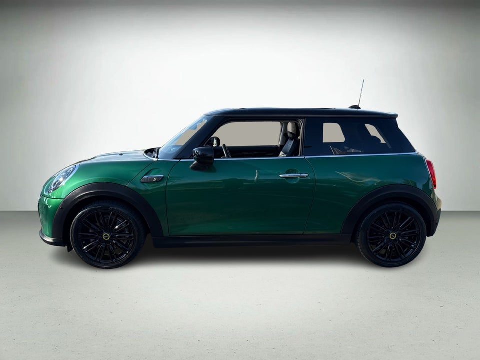 MINI Cooper SE Classic Trim 3d