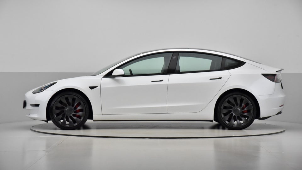Tesla Model 3 Performance AWD 4d