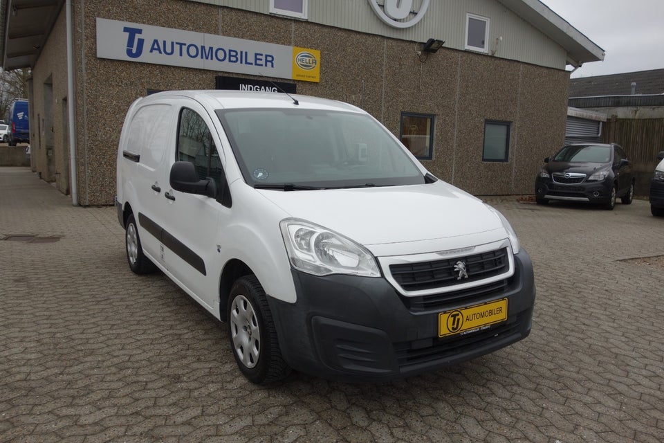 Peugeot Partner 1,6 BlueHDi 100 L2 Flex Van 5d