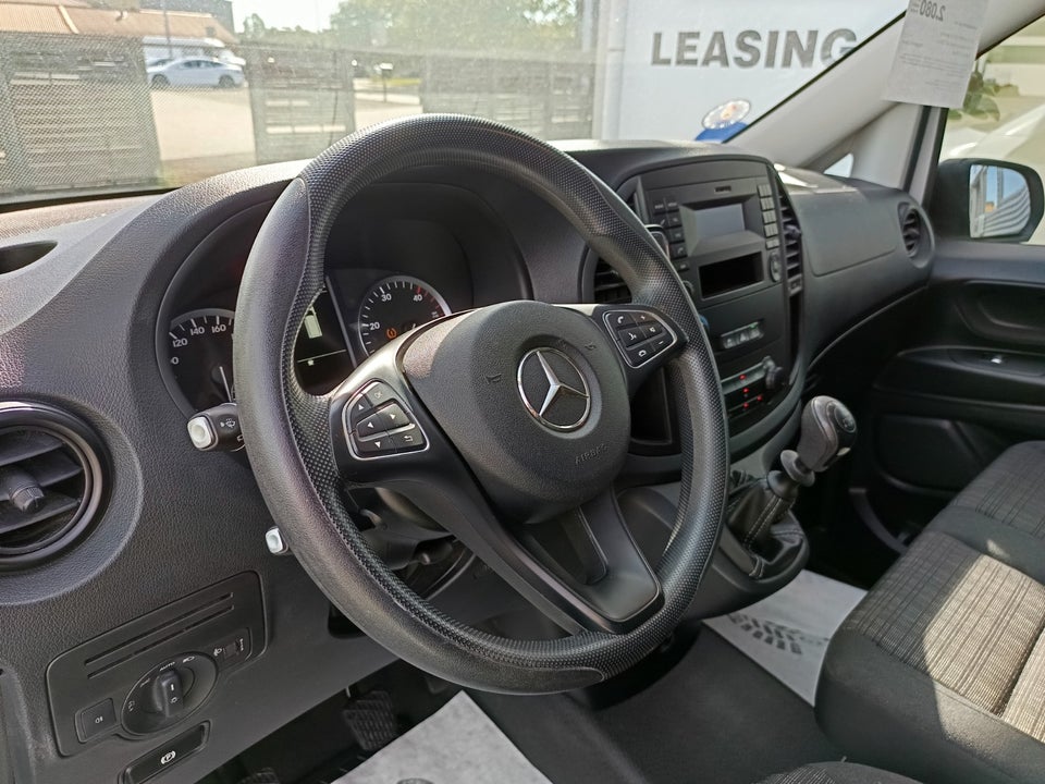 Mercedes Vito 114 2,2 CDi More L