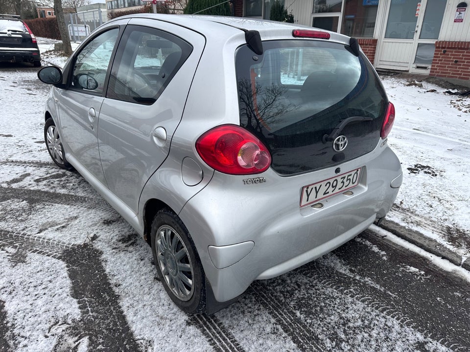 Toyota Aygo 1,0 Plus MMT 5d