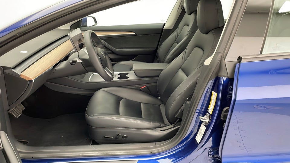 Tesla Model 3 Long Range AWD 4d