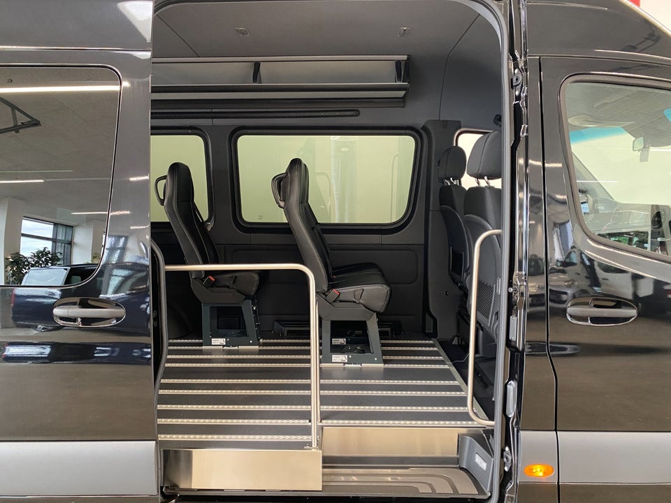 Mercedes Sprinter 317 2,0 CDi A2 Tourer PRO aut. RWD