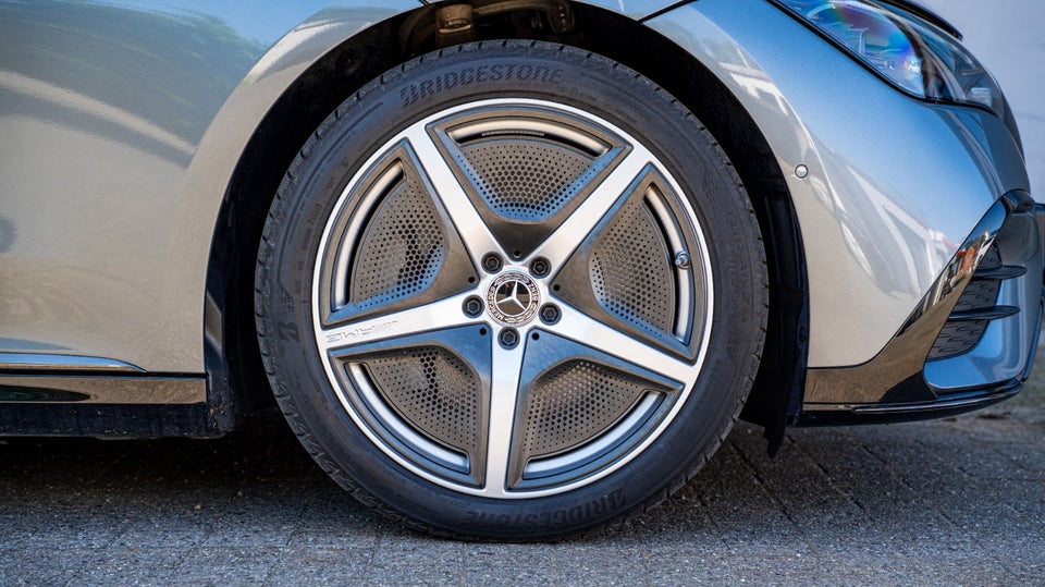 Mercedes EQE350 AMG Line 4d