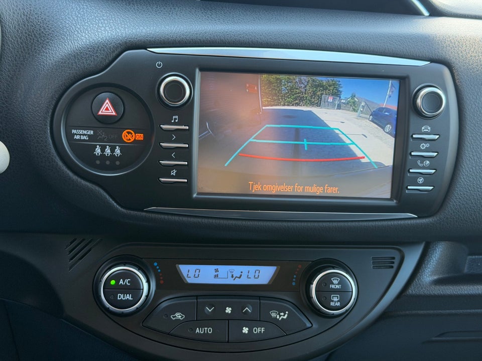 Toyota Yaris 1,5 Hybrid H2 Premium e-CVT 5d