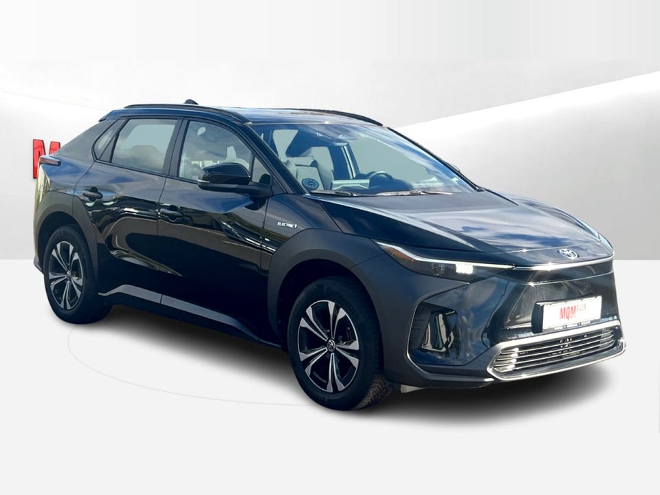 Toyota bZ4X Essential 5d