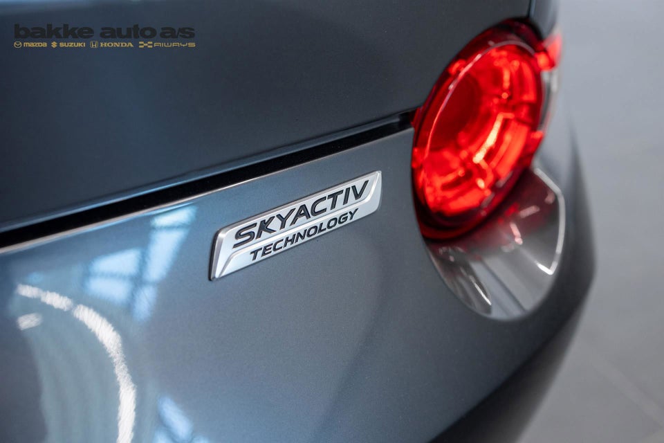 Mazda MX-5 1,5 SkyActiv-G 131 RF 2d