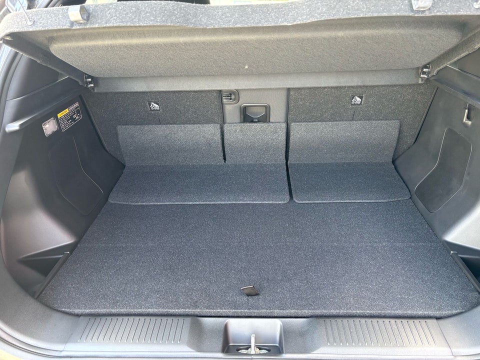 Toyota Urban Cruiser 61 Active 5d