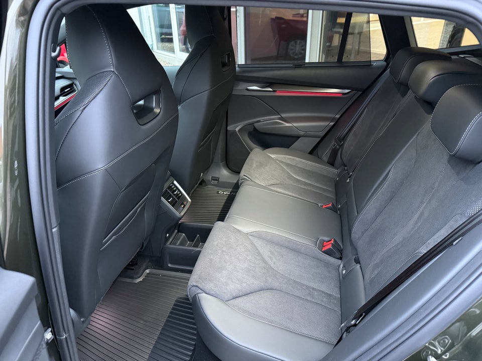 Skoda Enyaq 85 iV Sportline Advanced 5d