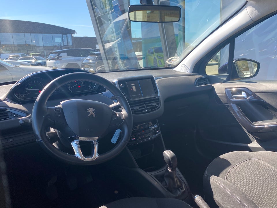 Peugeot 208 1,5 BlueHDi 100 Like+ 5d