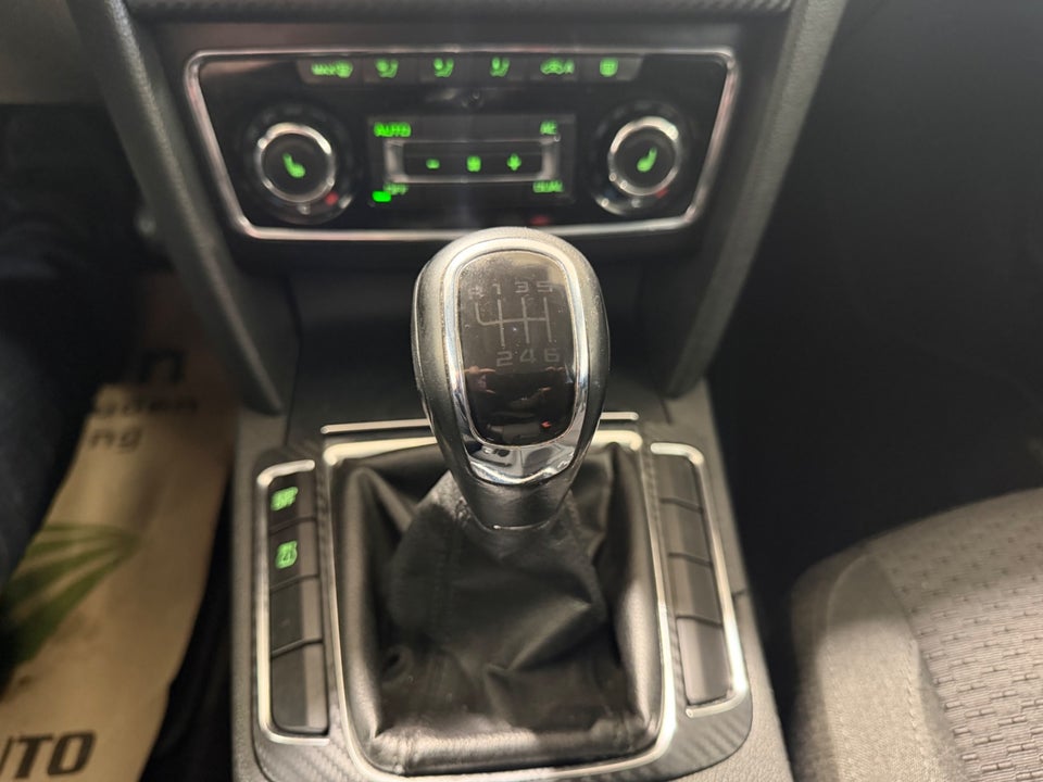 Skoda Superb 1,4 TSi 125 Elegance 5d
