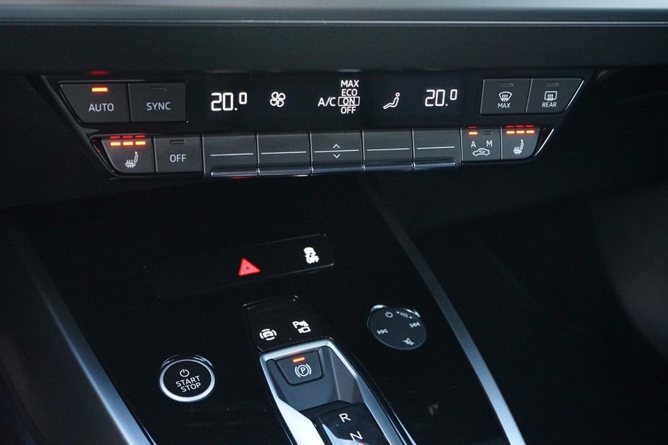 Audi Q4 e-tron 45 S-line 5d