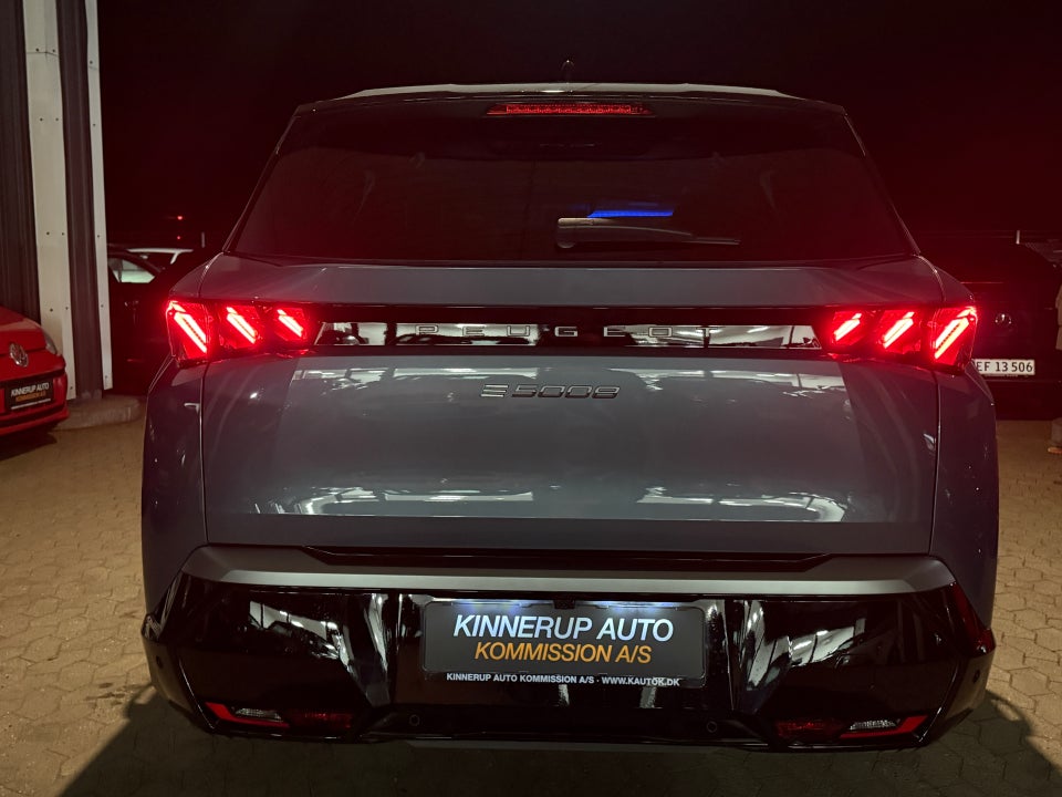 Peugeot e-5008 77 GT 7prs 5d