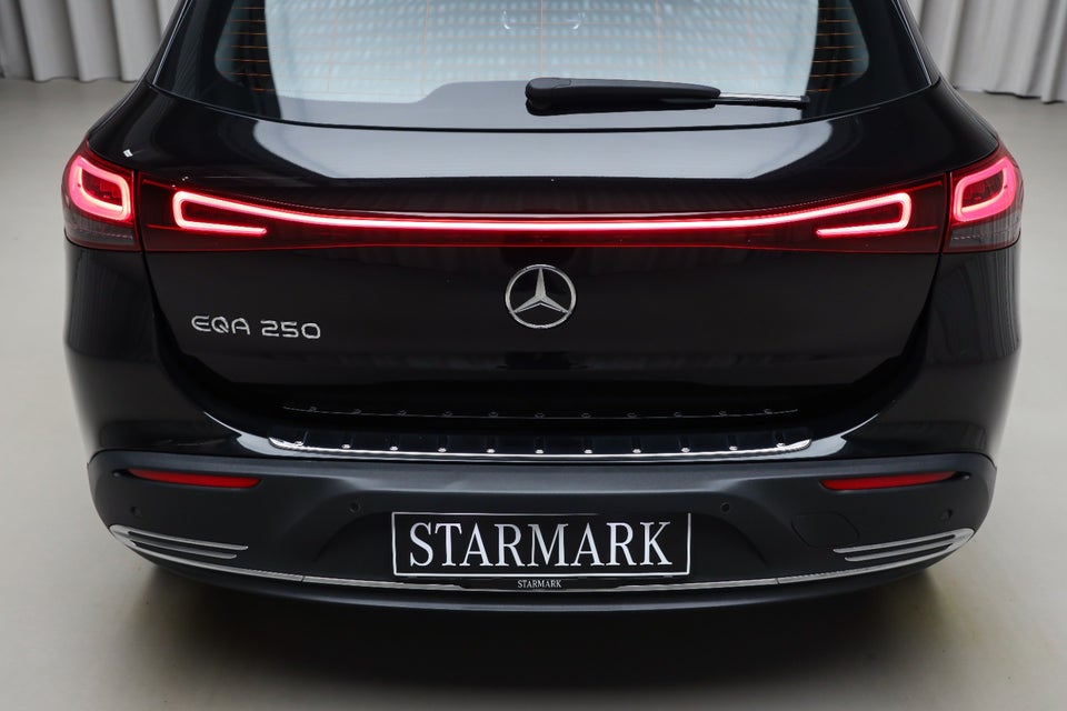 Mercedes EQA250 Progressive 5d