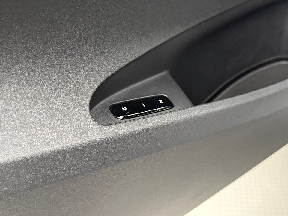 Polestar 2 Standard Range 5d