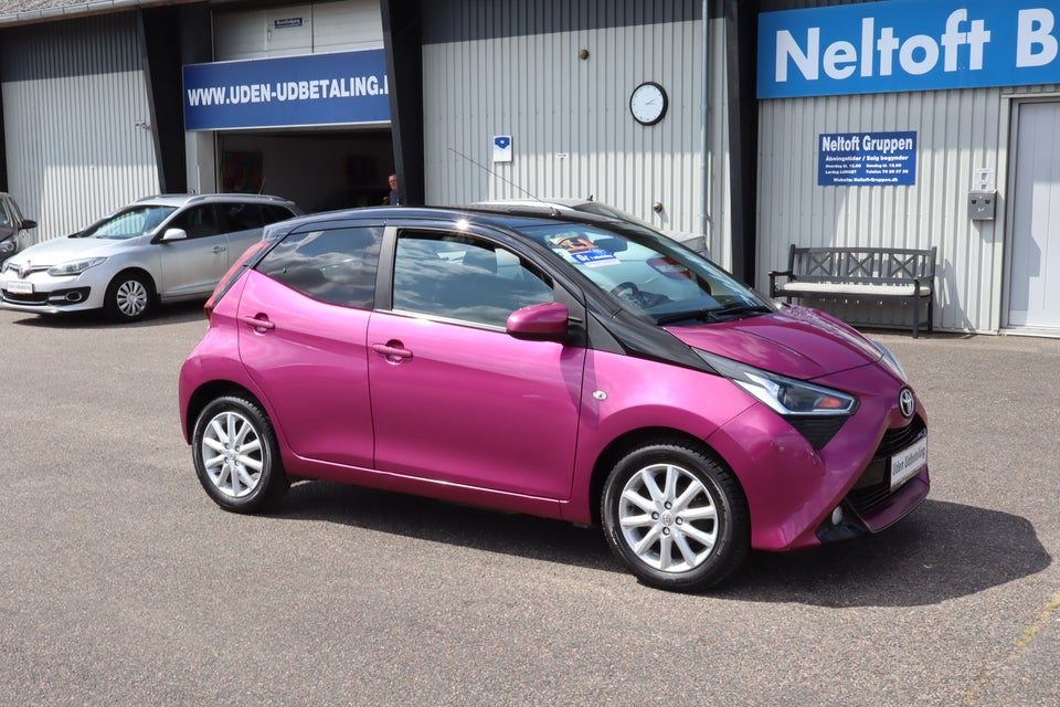 Toyota Aygo 1,0 VVT-i x-pression 5d