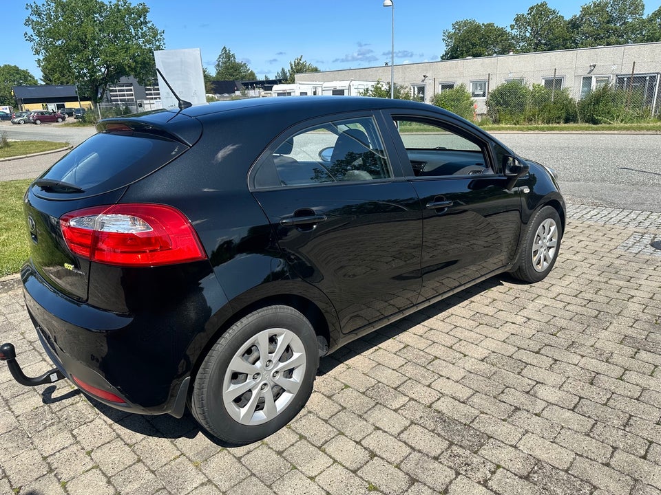 Kia Rio 1,2 CVVT Style 5d