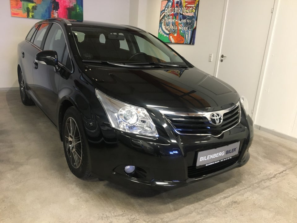 Toyota Avensis 1,8 VVT-i TX stc. 5d