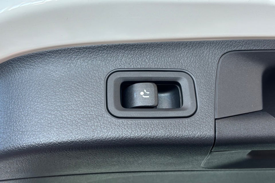 Mercedes EQA250 Progressive 5d