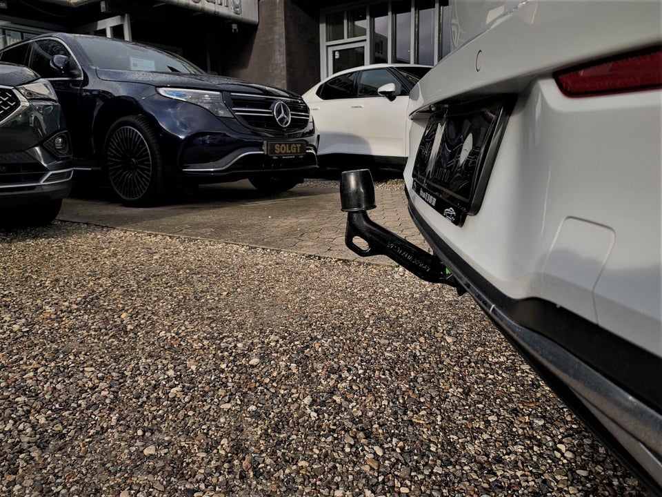 VW Golf VIII 1,4 GTE DSG 5d