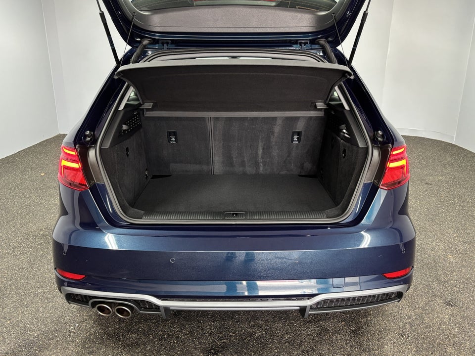 Audi A3 40 TFSi Sport Limited Sportback S-tr. 5d