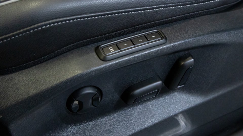 VW Tiguan 1,4 eHybrid R-line DSG 5d