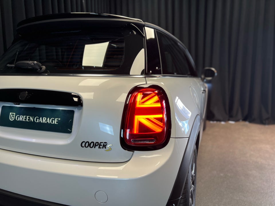 MINI Cooper SE Classic Trim 3d