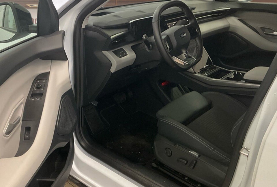 Ford Explorer 82 Select Extended Range 5d