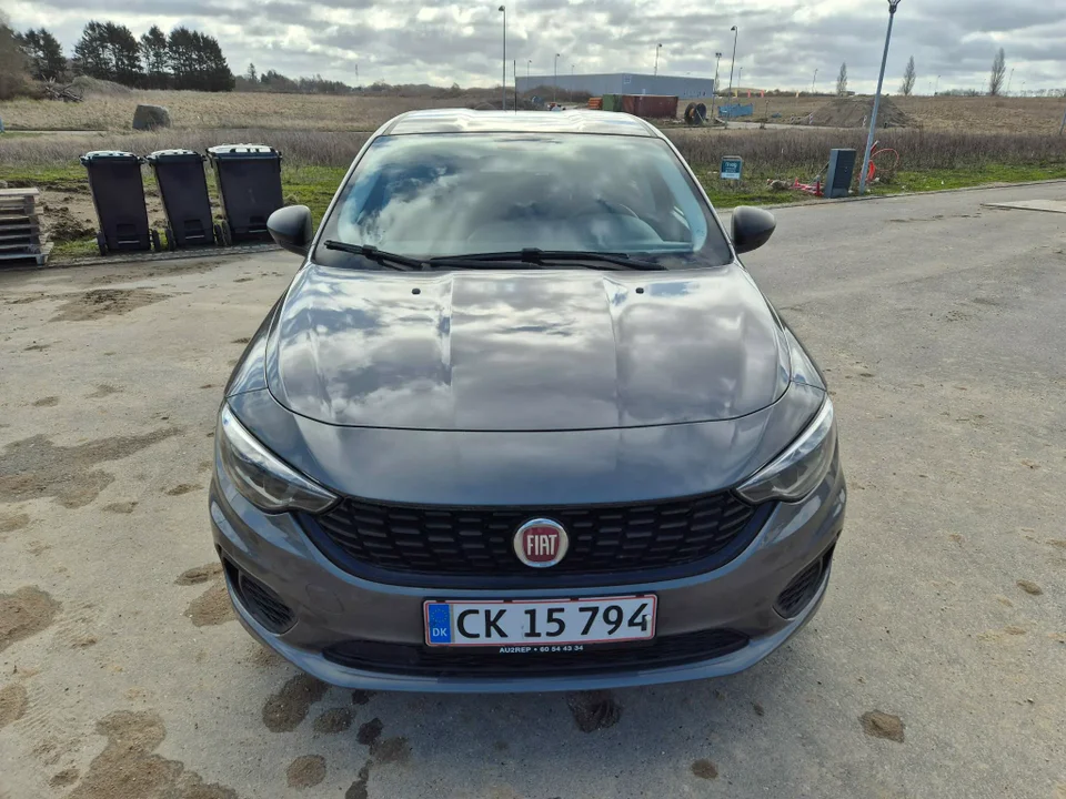 Fiat Tipo 1,4 16V Pop 5d