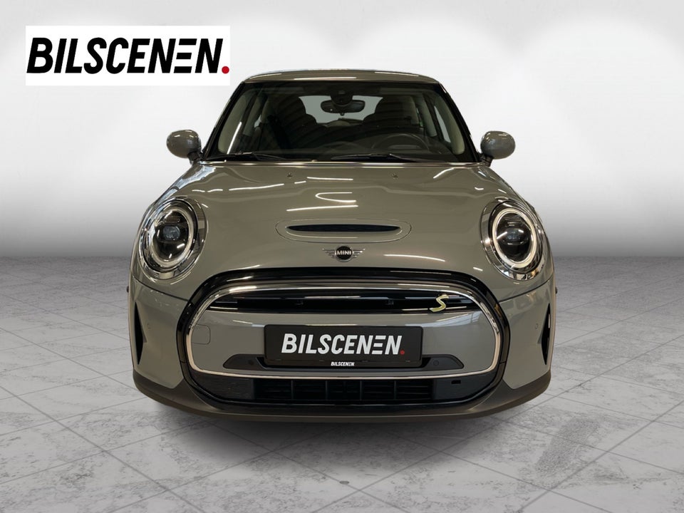 MINI Cooper SE Essential 3d