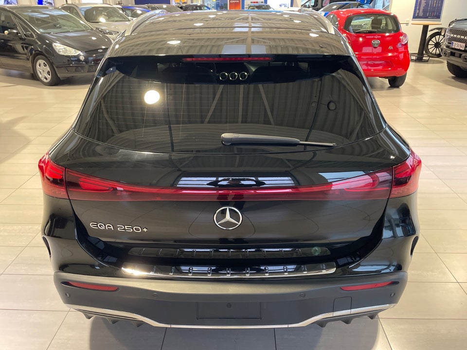 Mercedes EQA250+ AMG Advance 5d