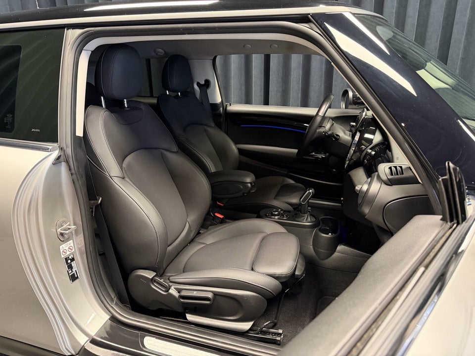 MINI Cooper SE Edition Premium 3d